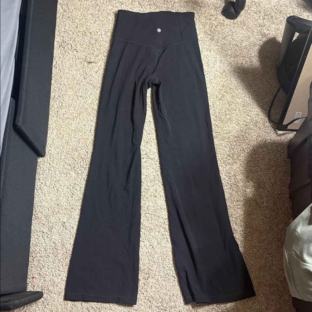 Athleta Elation Flare Pant Size XS in Black - Picture 2 of 5